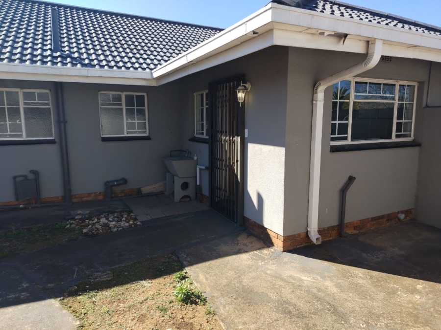 4 Bedroom Property for Sale in Vaalpark Free State